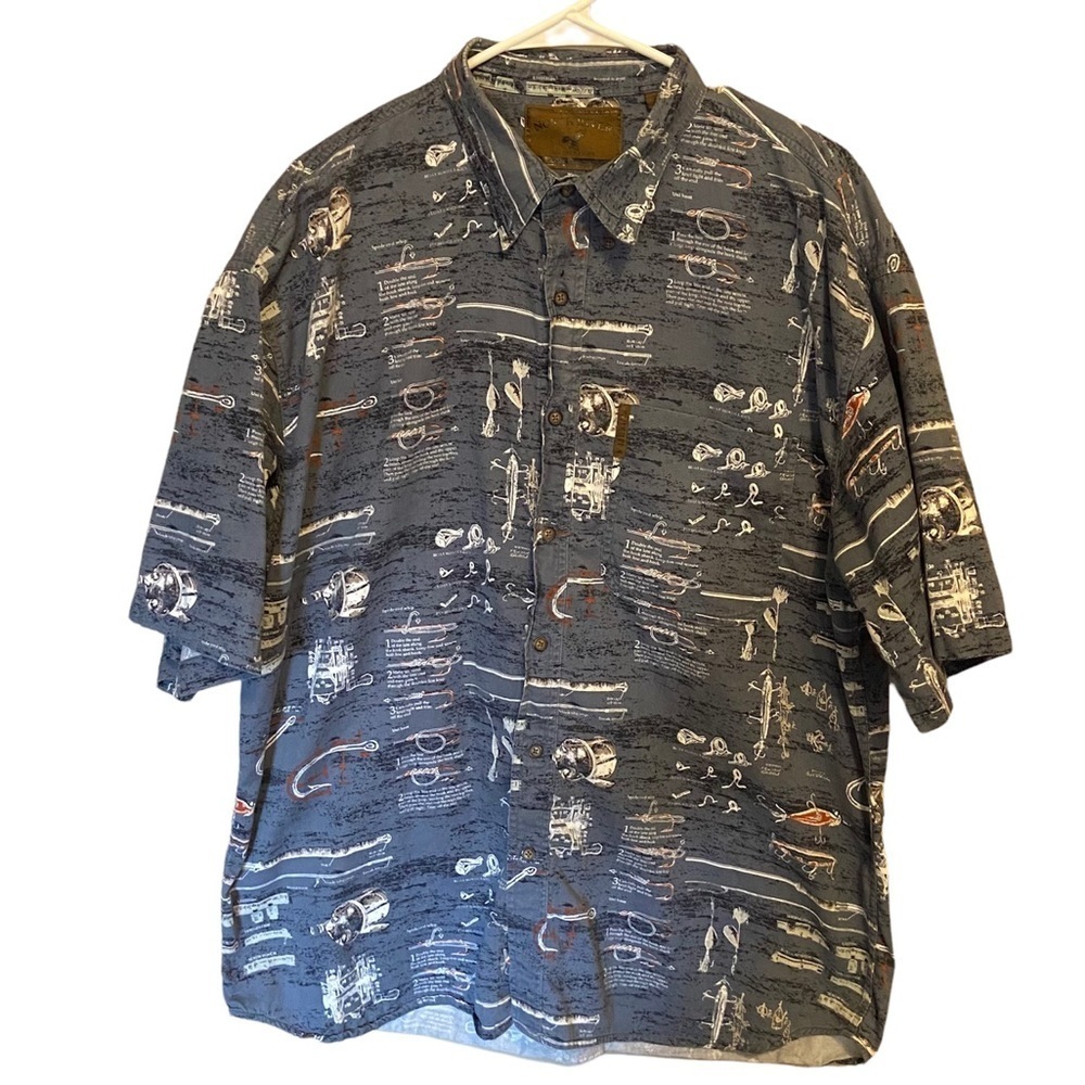 North River Outfitters Button Down Short Sleeve Men’s Shirt Fishing Detail XL